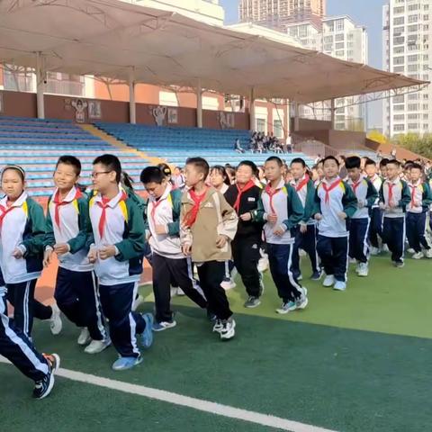 卧虎山小学“以成长之名，共赴秋日之约”家长开放周活动