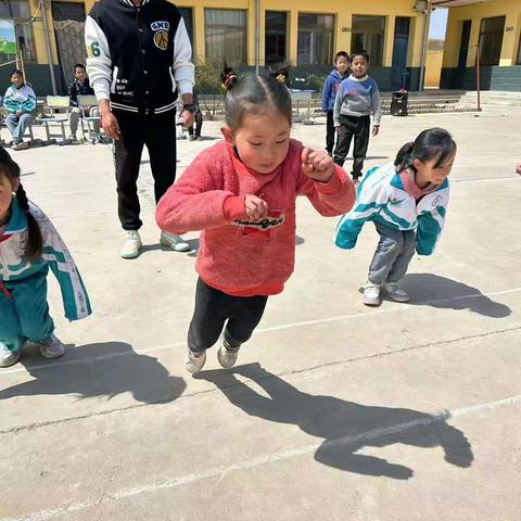 乐享“多彩”大课间，活力体育助“双减”——小岭乡土门小学课后服务活动