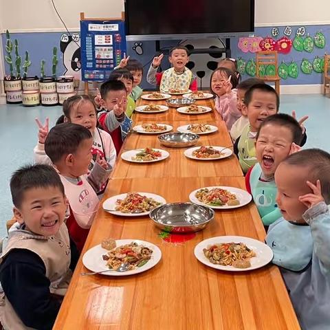 “食”在太美味啦~~珊瑚班十月大餐