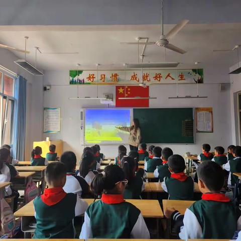 加强演练，临危不乱——禹城市督杨实验学校学校一二年级消防、防震、防踩踏演练