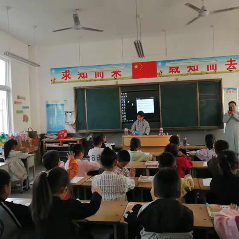 《诵经典美文，做书香少年》 ——孙留小学经典诵读阶段性总结