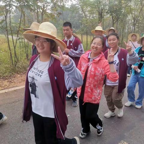 远足步履铿锵，无惧道阻且长——A组同学第三天研学之旅