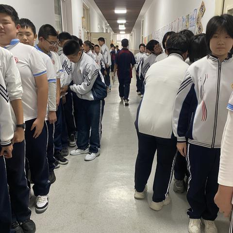 安全护航，平安你我——南昌中学违禁品突击排查活动