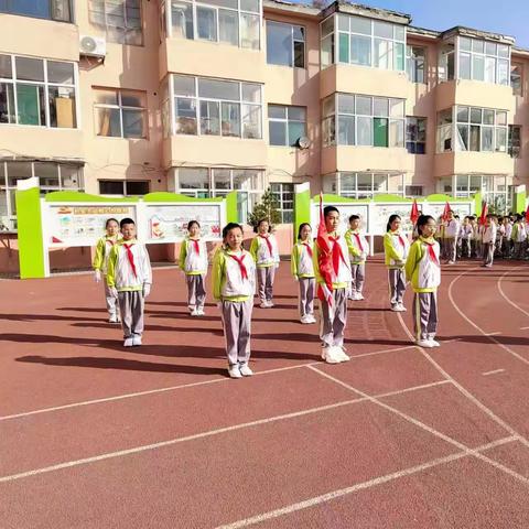 “我们这样讲文明” 潞州区实验中学小学部四（6）中队升旗仪式