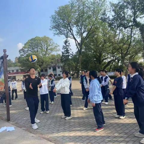 女排精神  -排球正面双手垫球