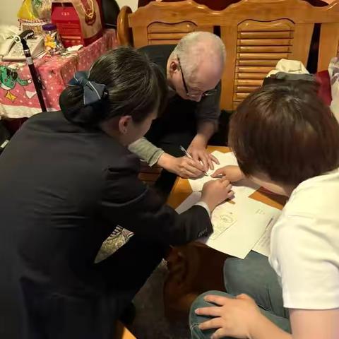 工行福州东水路支行:贴心服务到家门 助老解忧显真情