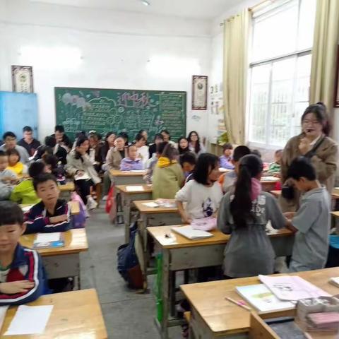 数中有学，学中乐数——湖坪小学数学公开课教研活动