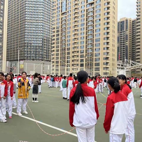 西安高新东区小学 实习第7周美篇（副本）