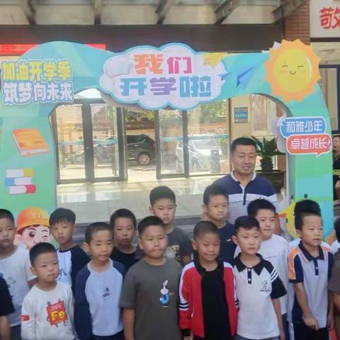 【我为学校代言之学生篇】昆仑中心小学一年级一班张传熙为班级代言