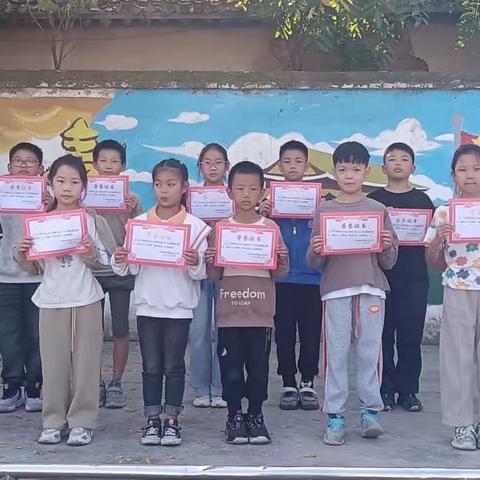 义庄小学10月份跳绳比赛