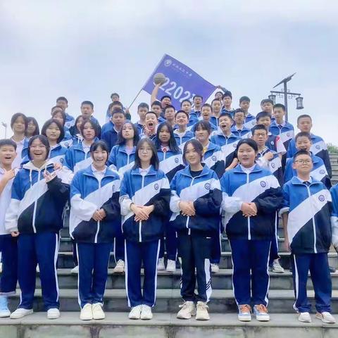 《格楠C2202班十月小结》