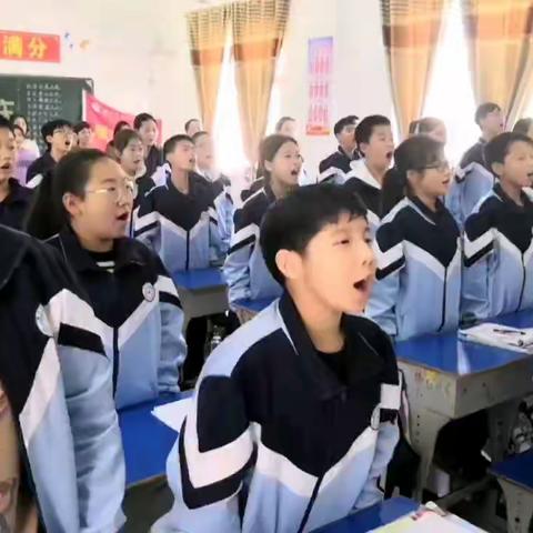 小组合作  锐意进取——记崇义中心小学六（2）班付卫韦老师数学公开课