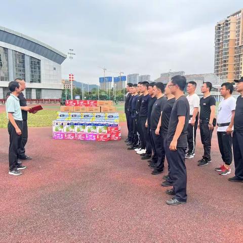 平安共建 警民鱼水情