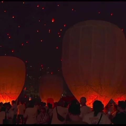 《The Mid-Autumn Festival》 中国传统节日——中秋节