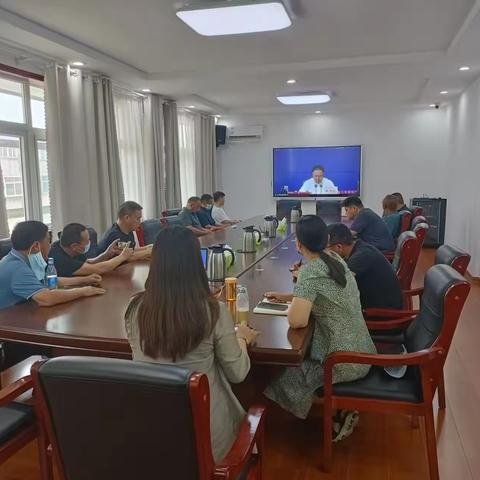 党家街道面对强降雨开展防范应对紧急会议