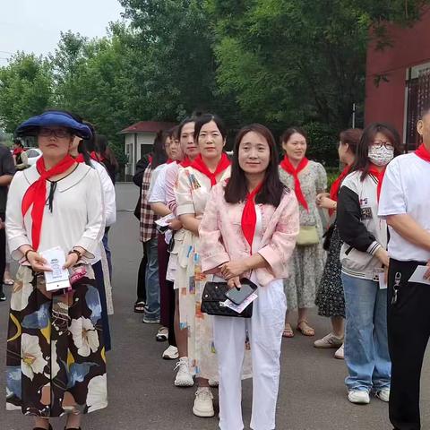 临沂益民实验小学2024年校园文化艺术节暨四年级阅读成果汇报