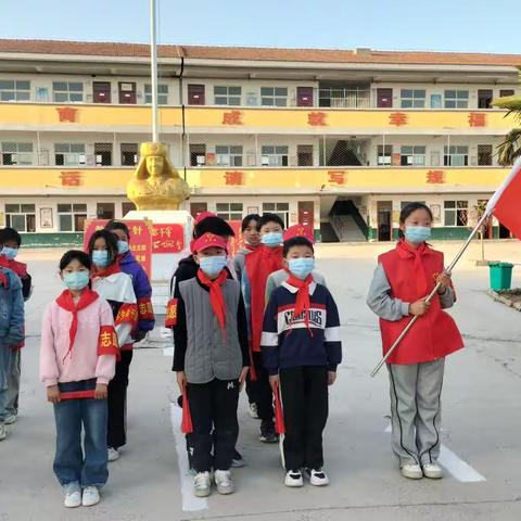 学雷锋走进敬老院，献爱心尊老我先行——大新镇中心小学“学雷锋”纪念日活动