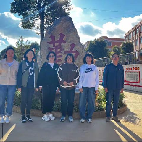 习作教学溢芬芳，教研示范促成长——开远市初中语文赵一莲名师工作室第49期活动