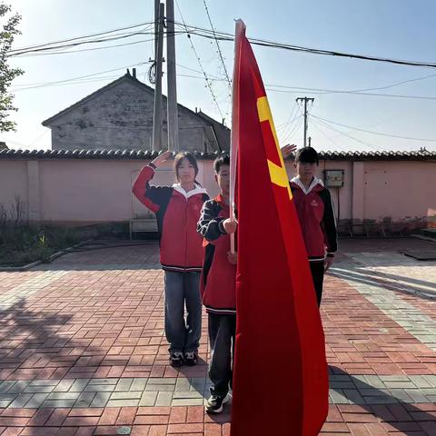 红领巾 爱祖国—丰登坞镇大觉寺教学点建队日少先队入队仪式