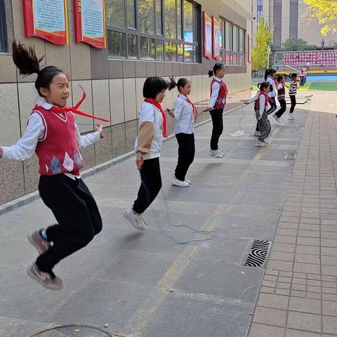 【育雅启智】红旗楼小学体育学科期中展示季——技能展示