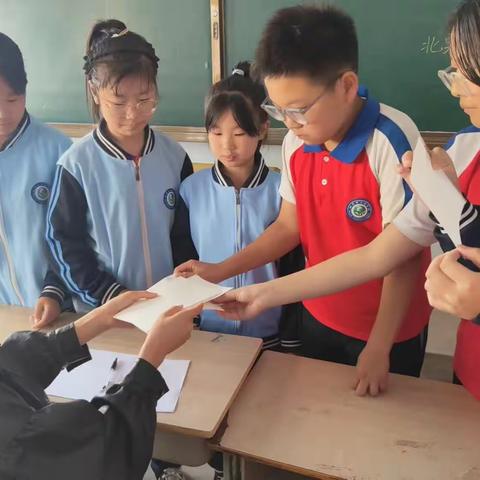 以赛促学，展口语风采--上园学校小学部英语口语大赛