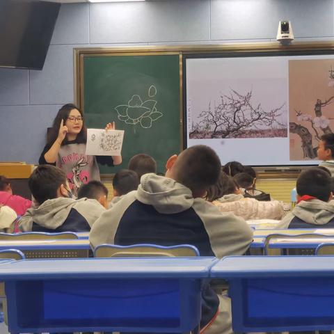 "教"学路漫漫，"研"途皆风景---贾小庄小学美术组"新苗杯"青年教师大赛听评课活动