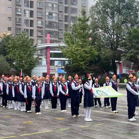 罗平县振兴小学2023年体育节暨第八届冬运会五（1）班开幕式