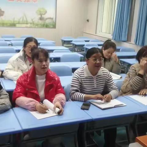 初冬暖意融，教研意正浓——新华小学一年级语文组教研活动