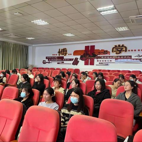 海口市海瑞学校 2023—2024学年度第一学期小学数学组第12周教研活动——期中考试质量分析会