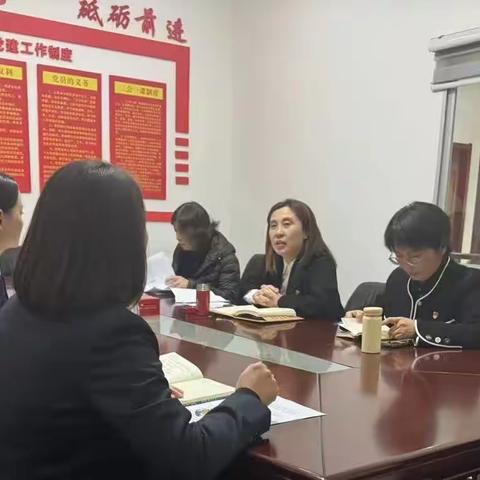 杨洁副行长深入共青支行开展第二批学习贯彻习近平新时代中国特色社会主义思想主题教育及年底工作进行调研督