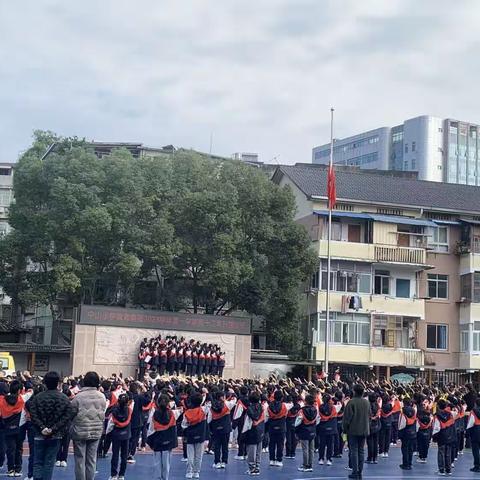 追风赶月莫停留，平芜尽处是春山——中山小学教育集团中山校区第六周实习