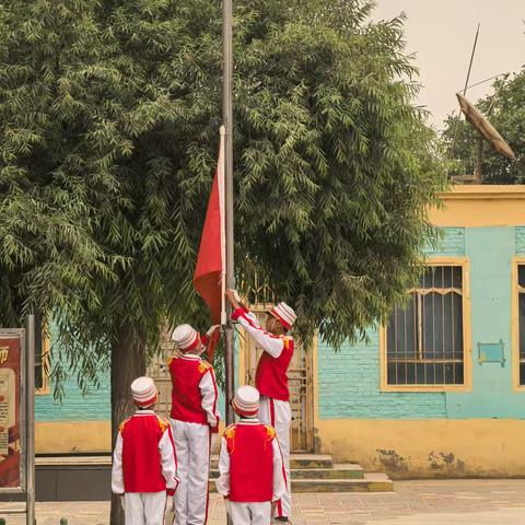 和田县巴格其镇索米村小学“牢记党的教育，争做强国少年”六一儿童节文艺汇演