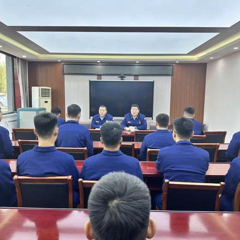 肥乡区消防救援大队组织召开冬季安全隐患大排查部署会