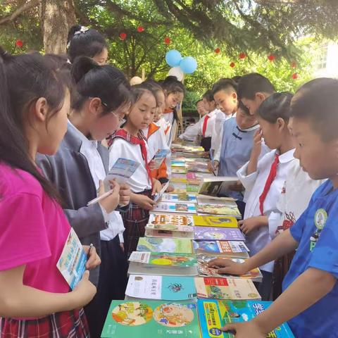 最是书香能致远——张家岗小学四年级图书漂流活动暨阅读马拉松活动总结