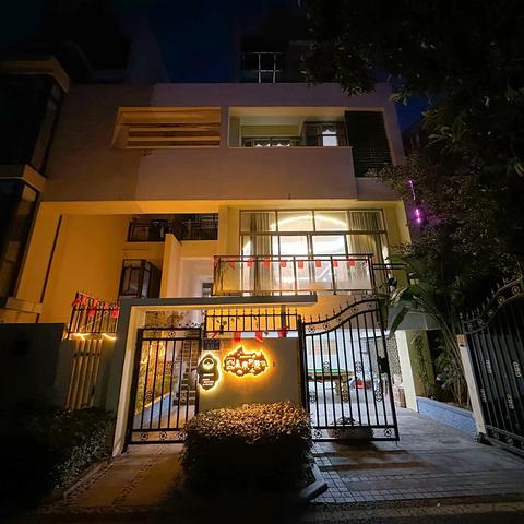 森泉别院*9房13床 1房 | 桌球 | 室内儿童乐园波波池 | 双麻将 | 超大温泉池 | 泳池 | 简约轻奢风*氛围感拉满