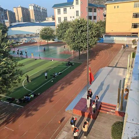 跟岗学习促发展——融水县第一小学跟岗第四天