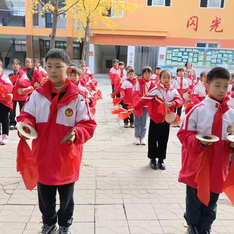 书香校园育桃李    闪光管理展新姿-—方城县第五小学迎接南阳市“大观摩、大评比、大提升”活动