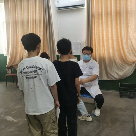 脊柱侧弯筛查进校园 呵护少年儿童脊柱健康——有道小学开展脊柱侧弯检测活动