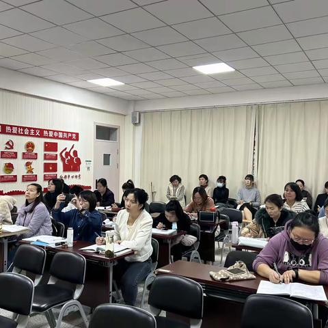 指向核心素养的大单元教学实践研讨                --借助资料·走近鲁迅