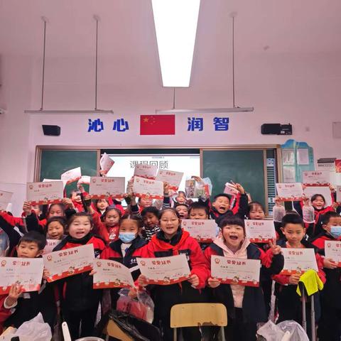 【烘焙奇妙之旅，甜蜜成长印记】——青园南湖烘焙班圆满结课！