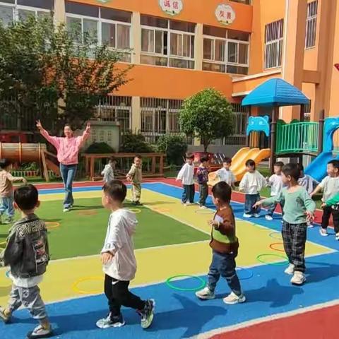 圆圆的世界——市直一幼小二班主题教育活动