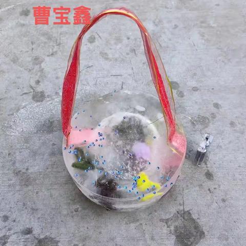 额市一小四年二班冰灯展“冻出我风采！”