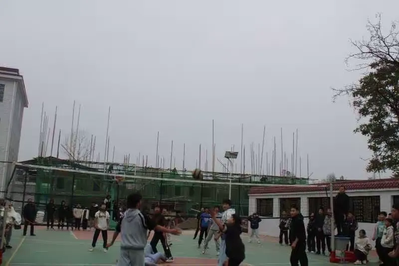 简篇-“排”出精彩,“扣”响青春—古塘乡中心学校排球比赛