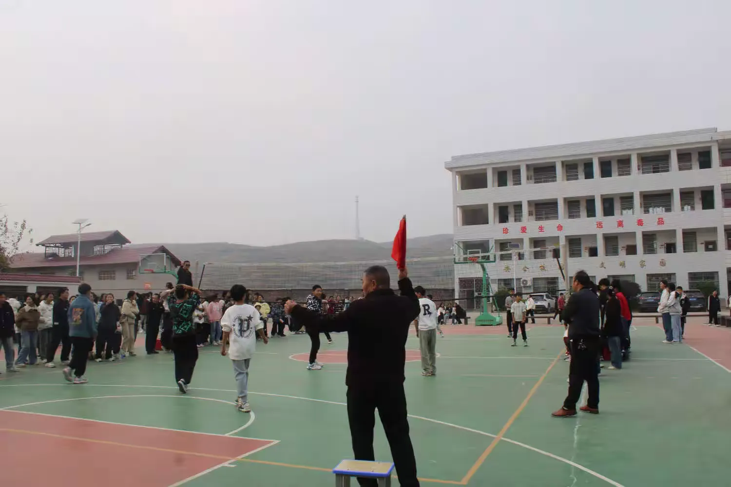简篇-“排”出精彩,“扣”响青春—古塘乡中心学校排球比赛