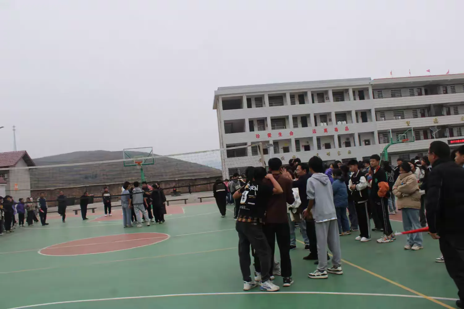 简篇-“排”出精彩,“扣”响青春—古塘乡中心学校排球比赛
