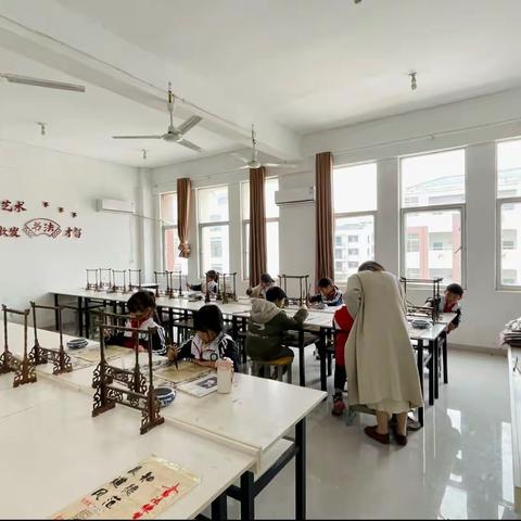 梓埠镇中心小学少年宫社团活动开展得如火如茶