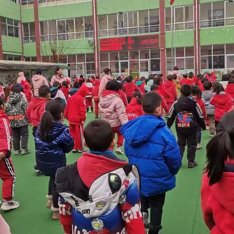 山西应用科技学院附属幼儿园拖三班一日生活