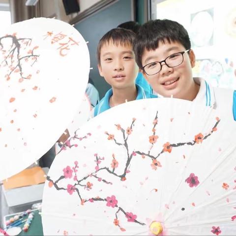 “油纸伞绘制”天津市大港第二小学主题手工活动课