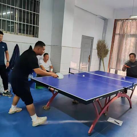 单县人民路小学教职工乒乓球比赛