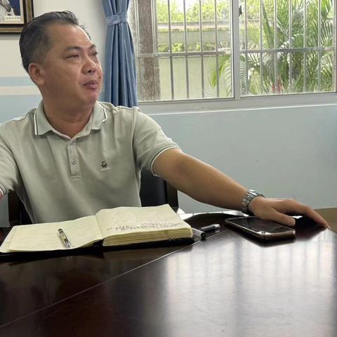 凝心聚力析成绩，以思促教结硕果———海口市第二中学初二年级期中考试质量分析会